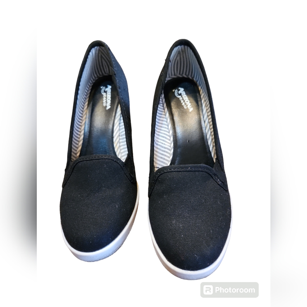 Arizona Jean Co. Wedge Canvas Shoes Size 9
